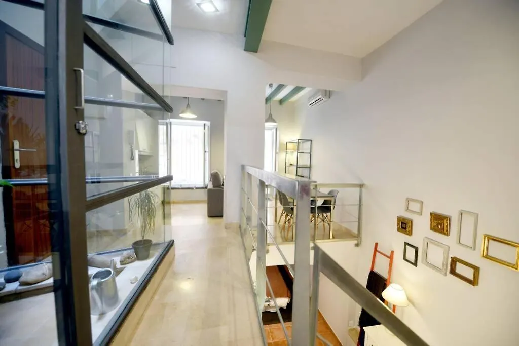 Loft Virgen De La Alegria 0*, Seville Spain